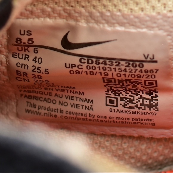 Nike Air Max Excee 'Fossil Hyper Blue 8.5 Women’s - Picture 8 of 8